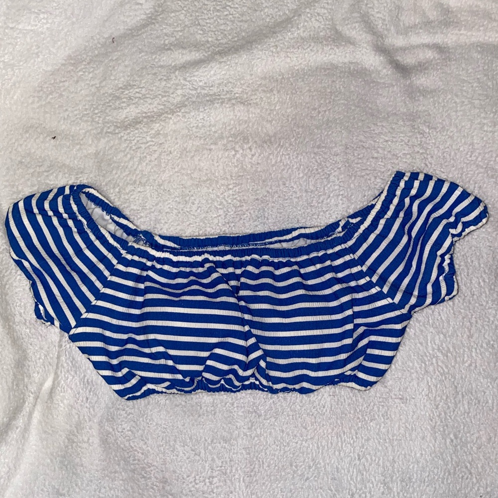 Woman’s bathing suit top